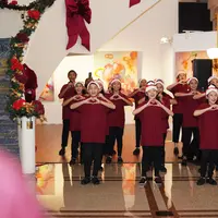 Bersama Yayasan Kasih Prima Unggul, Artotel Gelora Senayan juga lakukan ceremonial Christmas Tree Lighting.