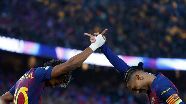 Barcelona vs Newcastle - Raphinha dan Lamine Yamal