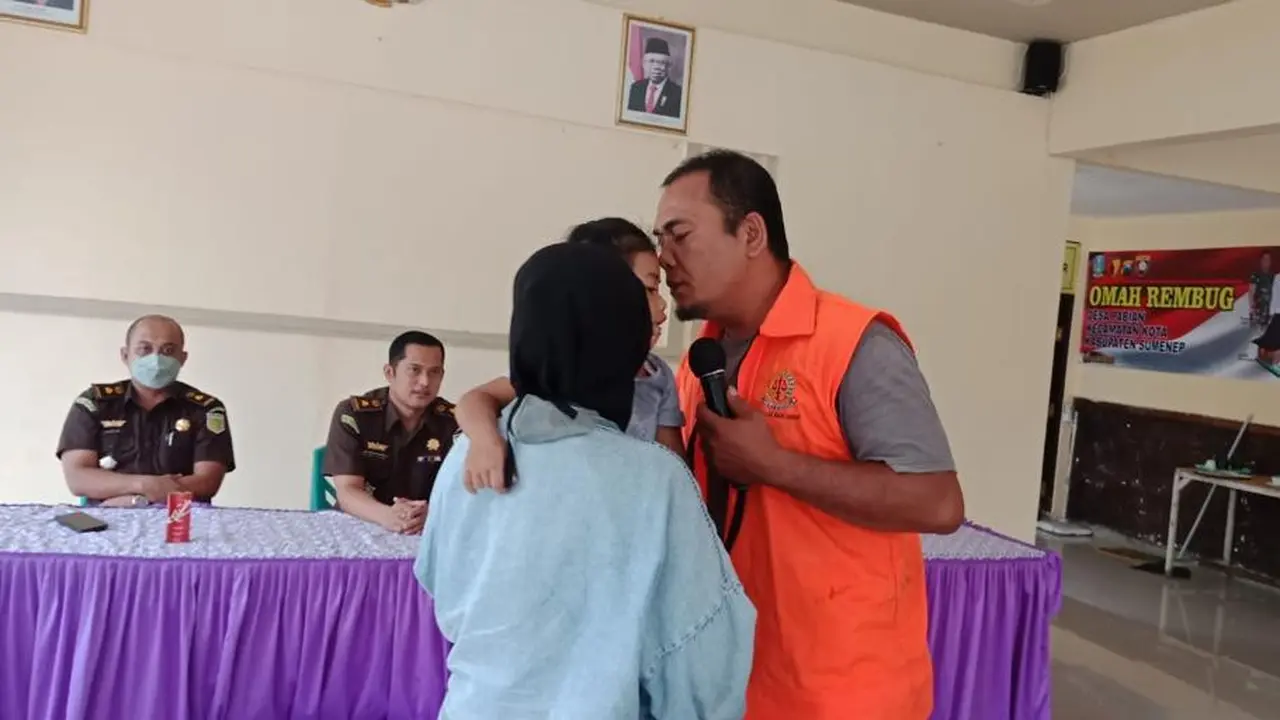 Kejari Sumenep melakukan restorative justice (RJ) terhadap kasus kekerasan dalam rumah tangga yang melibatkan sepasang suami istri. (Istimewa)