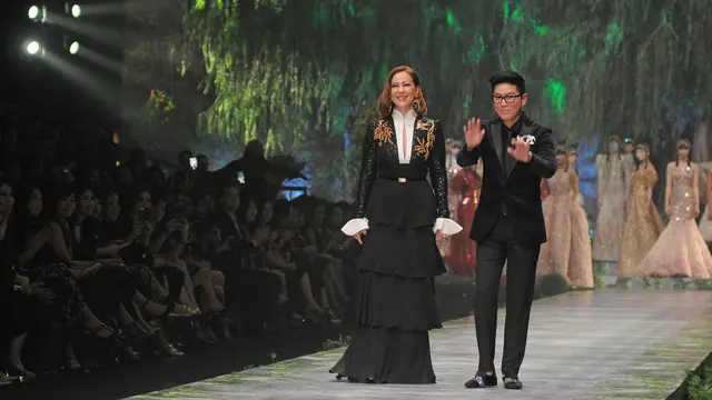 Koleksi Imlek Sebastian Gunawan