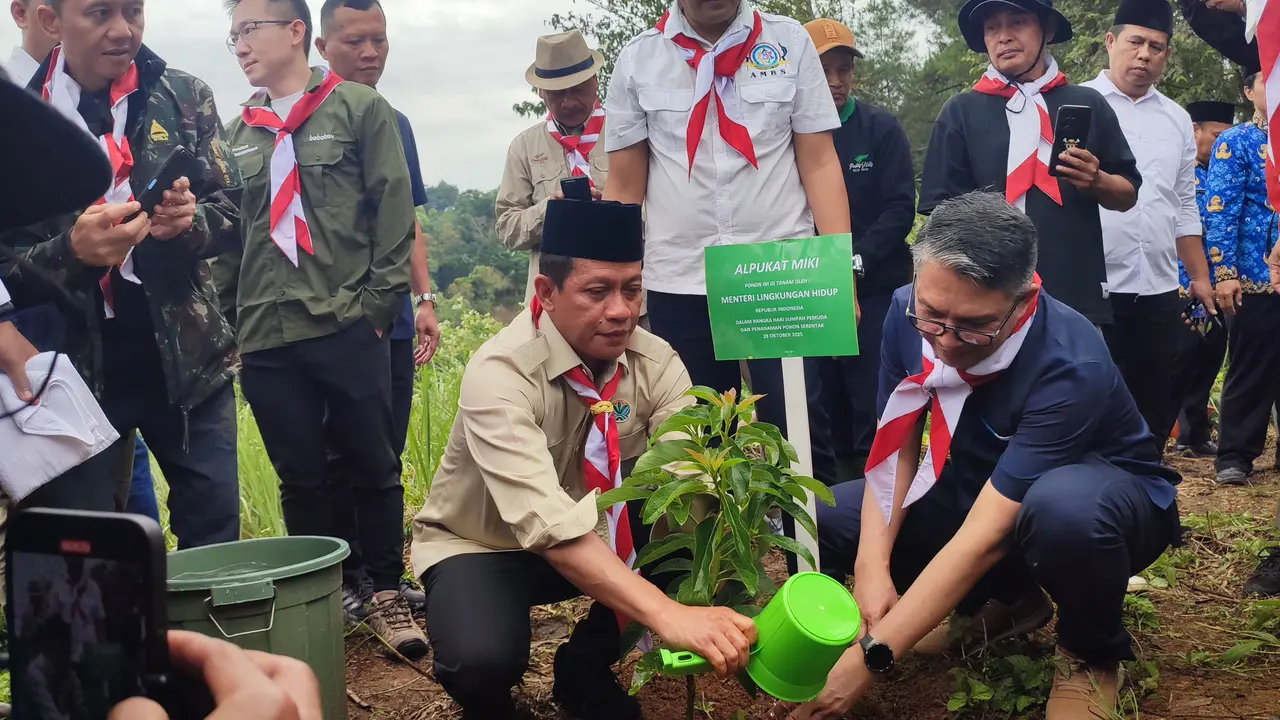 Menteri Lingkungan Hidup, Hanif Faiosol Nurofiq (Istimewa)