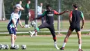 Berstatus tuan rumah, Arsenal menjadi tim yang diunggulkan dalam pertandingan ini. (Adrian DENNIS/AFP)