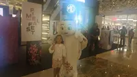 Maskot Piala Dunia 2022 Qatar, La'eeb jadi pusat perhatian pada acara Fimela Fest yang berlangsung di Gandaria City, Jakarta, Sabtu (12/11/2022). (Istimewa)