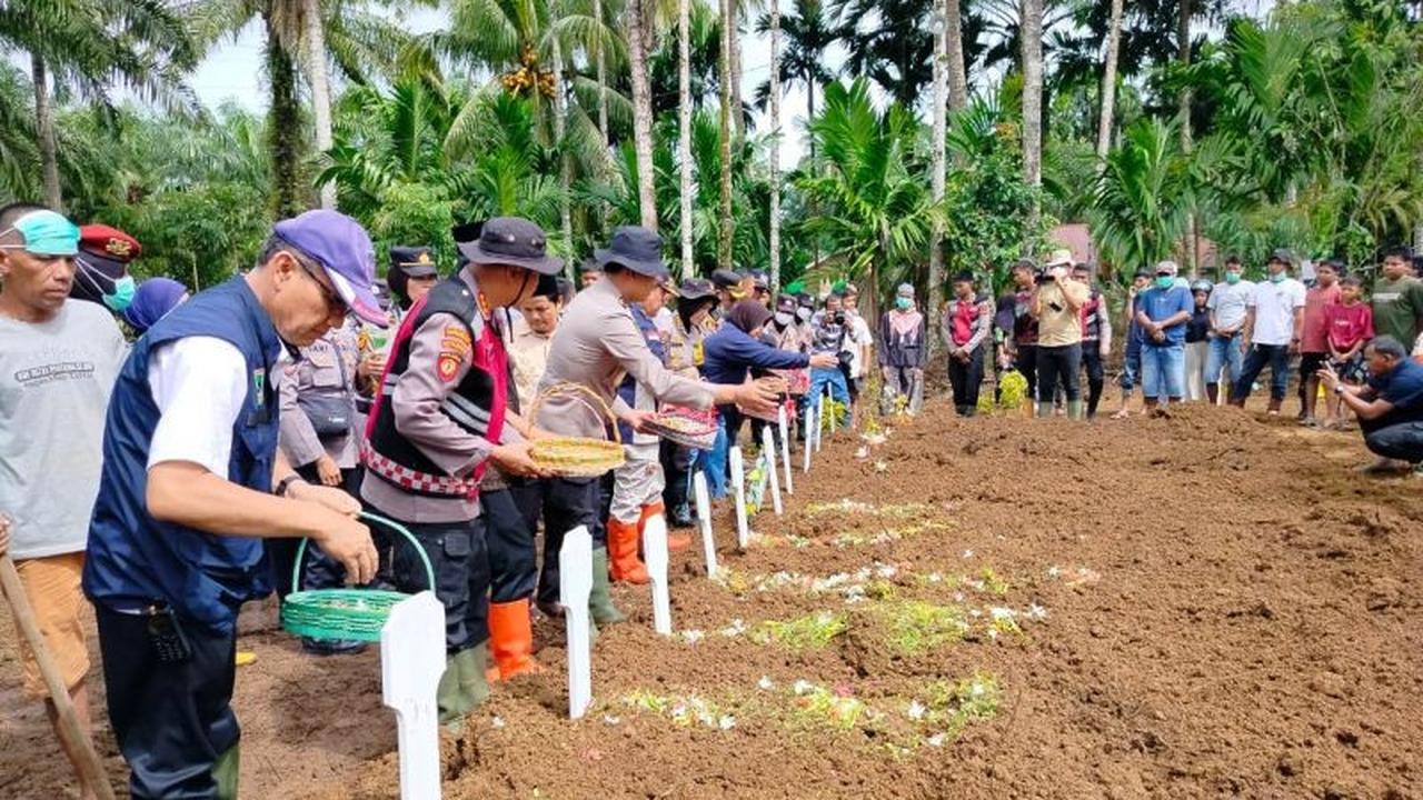 26 Korban Bencana Agam Dimakamkan di TPU Sungai Jariang, Sebagian Belum Teridentifikasi
