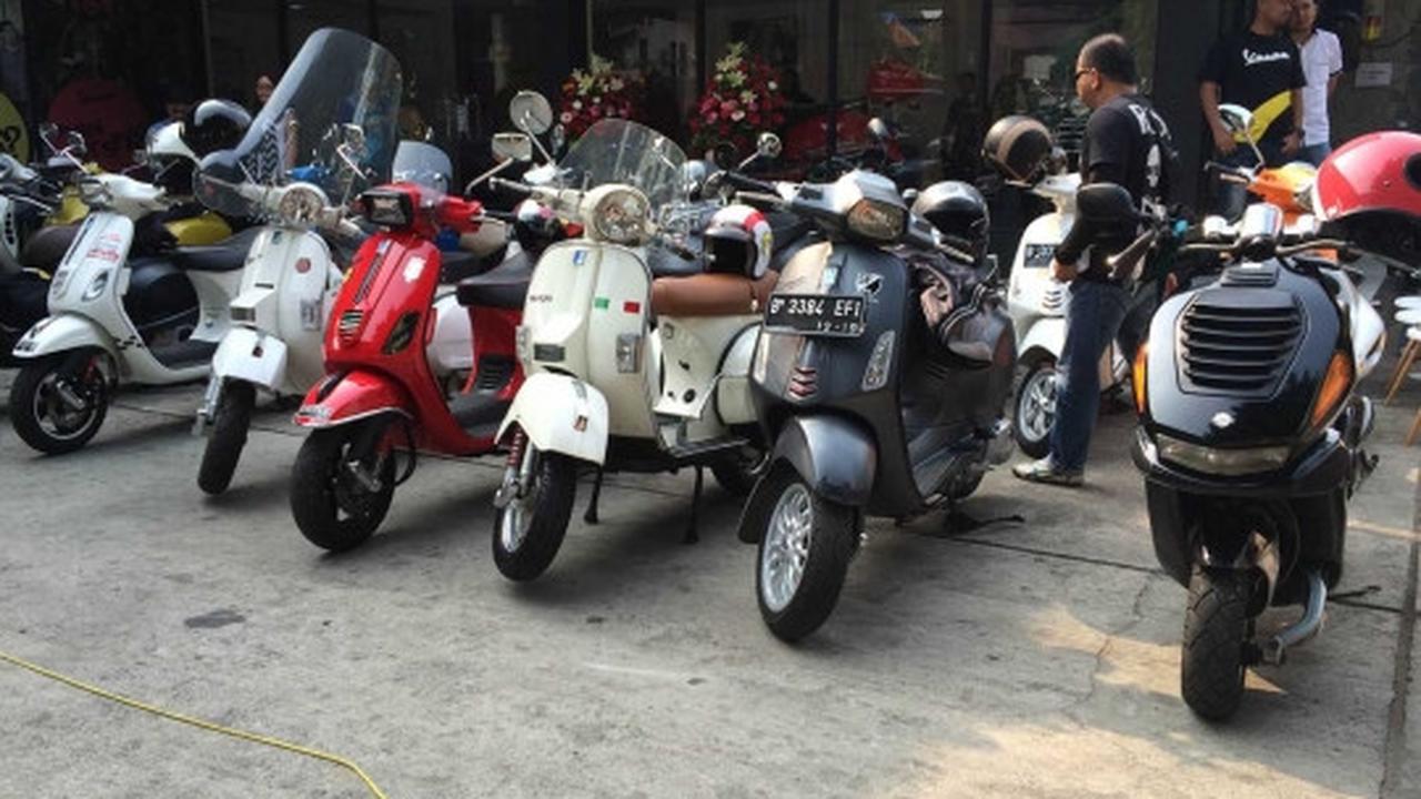 Keseruan keliling Jakarta bersama komunitas Vespa