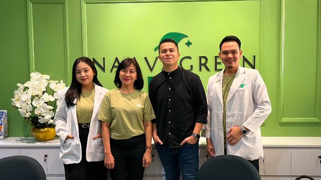 Handika Pratama bersama tim Naavagreen Plus.