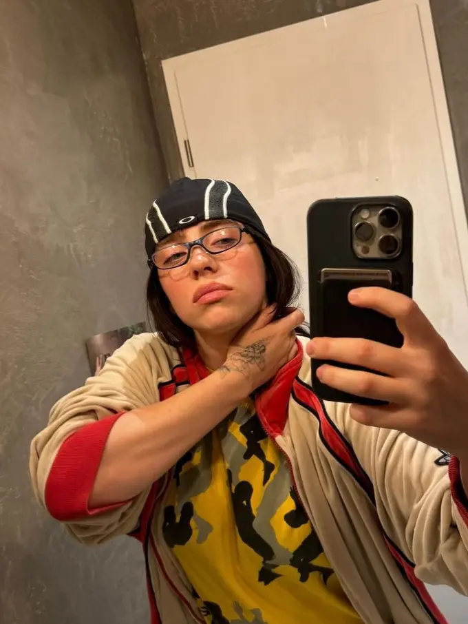 Billie Eilish (Instagram/@billieeilish)