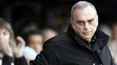Manajer baru Portsmouth, Avram Grant di laga lawan Manchester United di Fratton Park, 28 November 2009. MU unggul 4-1. AFP PHOTO / Adrian Dennis 