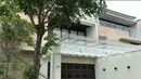 Rumah Ricky Perdana dan Chacha Takya (Youtube/Ricky Perdana)