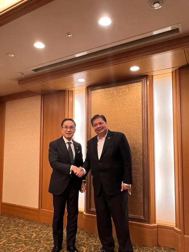 Menteri Koordinator Bidang Perekonomian Airlangga Hartato bertemu dengan Ketua Keidanren dan Presiden/CEO Marubeni Corporation, Masumi Kakinoki.