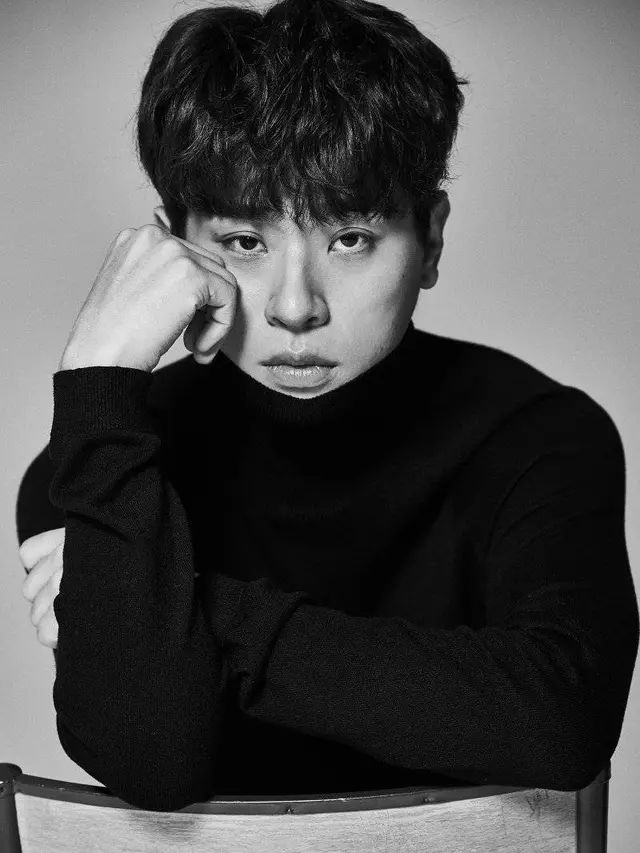 5 Potret Park Jung Min yang Bakal Main Drakor Bareng Jisoo Blackpink Bertema Zombie 'Influenza'