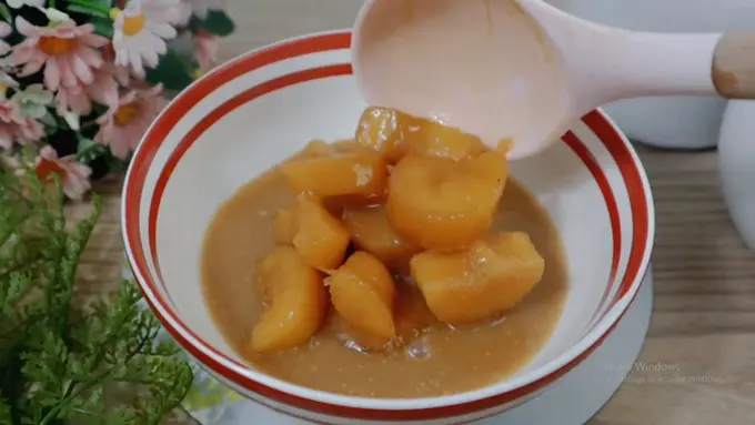 Tidak Perlu Rebus Dua Kali, Begini Cara Buat Kolak Singkong Lembut dan Legit