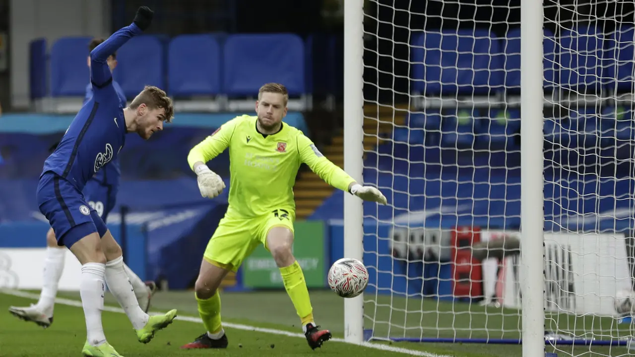 Chelsea vs Tim Divisi Empat Morecambe