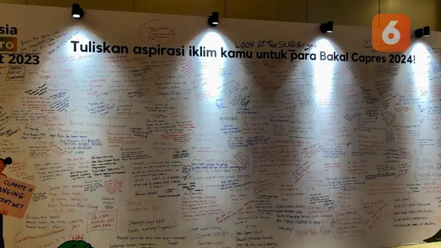 Tulisan aspirasi masyarakat yang dituliskan dalam konferensi iklim tahunan yang diadakan oleh Foreign Policy Community of Indonesia (FPCI).