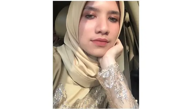 Diyanah Ulfah Hardoyo berperan sebagai Dyah Ayu Laksmi di Tutur Tinular 2011. Kini ia sudah vakum dan menikah dengan anggota kepolisian.