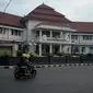 Pegawai di lingkungan Balai Kota Malang diminta tetap bekerja dengan baik (Liputan6.com/Zainul Arifin)