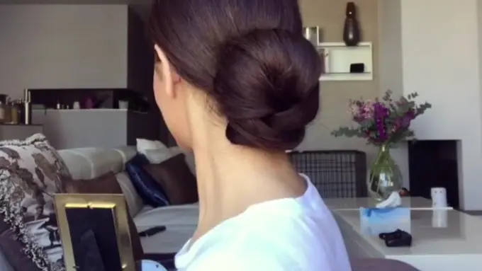 Dapatkan Rambut Cepol dengan Tutorial Sederhana Ini