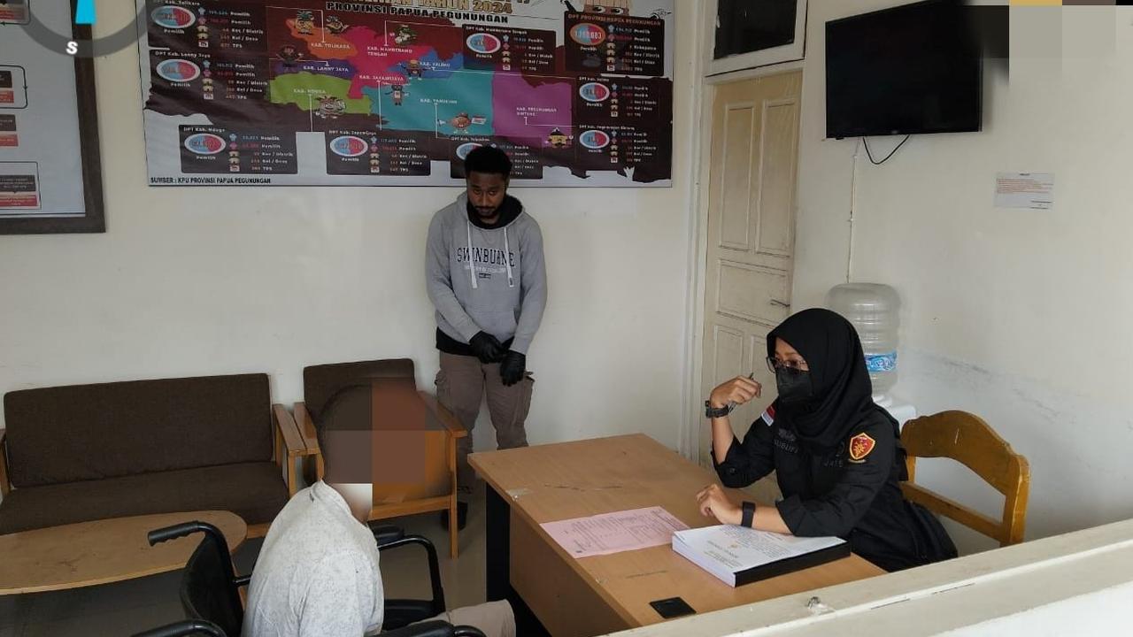 tersangka senjata api ilegal di papua