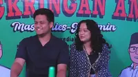 Tia dan Mikail Baswedan, anak dari salah satu bakal calon presiden di Pemilu 2024 nanti mencurahkan isi hatinya tentang bagaimana rasanya menjadi anak seorang Anies Baswedan. (Dok: YouTube The Spokenperson ID)