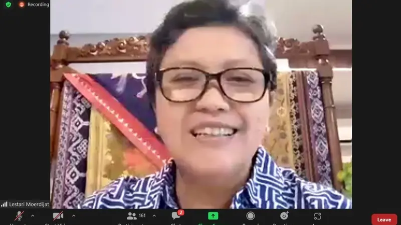 Lestari Moerdijat dalam webinar "Mengurai Hambatan Usaha Kecil Mikro dan Tantangan Kebangkitan Ekonomi Rakyat Pascapandemi". (Istimewa)