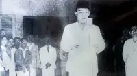 Pidato Lengkap Presiden Sukarno pada 17 Agusts 1945