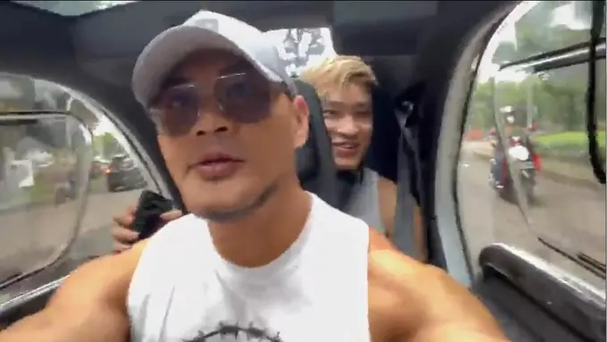 [Fimela] Azka Corbuzier dan Deddy Corbuzier