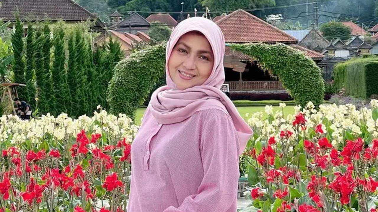 Sahabat SebutDina Mariana Sakit Sebelum Meninggal Dunia, 3 Tahun Berjuang Melawan Endometriosis