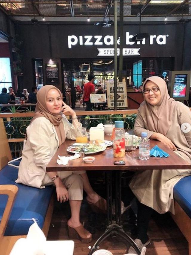 Istri Kedua Azis Gagap