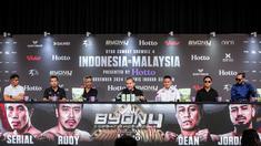 CEO Byon, Yoshua Marcellos memberikan keterangan saat konferensi pers Byon Combat Showbiz Volume 4 yang berlangsung di SCTV Tower, Jakarta, Senin (28/10/2024) siang WIB. Ajang tersebut nantinya akan mempertemukan petarung Indonesia versus Malaysia di Tennis Indoor Senayan, Jakarta pada 30 November mendatang. (Bola.com/Bagaskara Lazuardi)