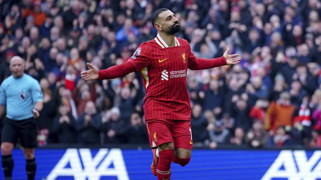 Foto: Liverpool Semakin Nyaman di Puncak Klasemen Liga Inggris, Mohamed Salah Beri Kontribusi Penuh untuk Kemenangan The Reds