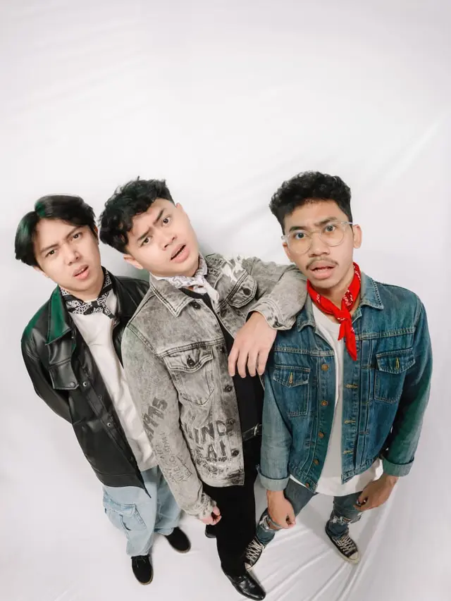 Band Heylo Jeylo