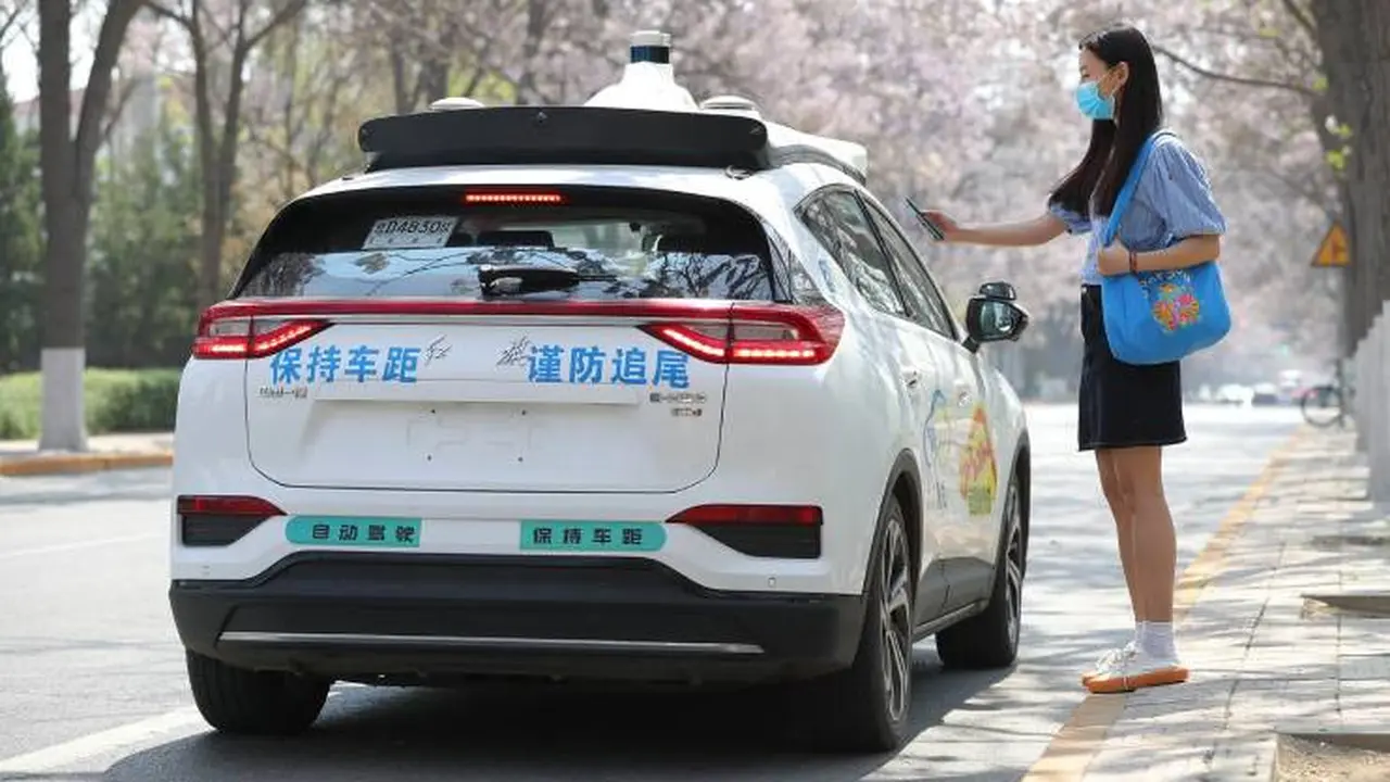 Baidu resmi operasikan taksi tanpa awak di Cina (Autonews Gasgoo)