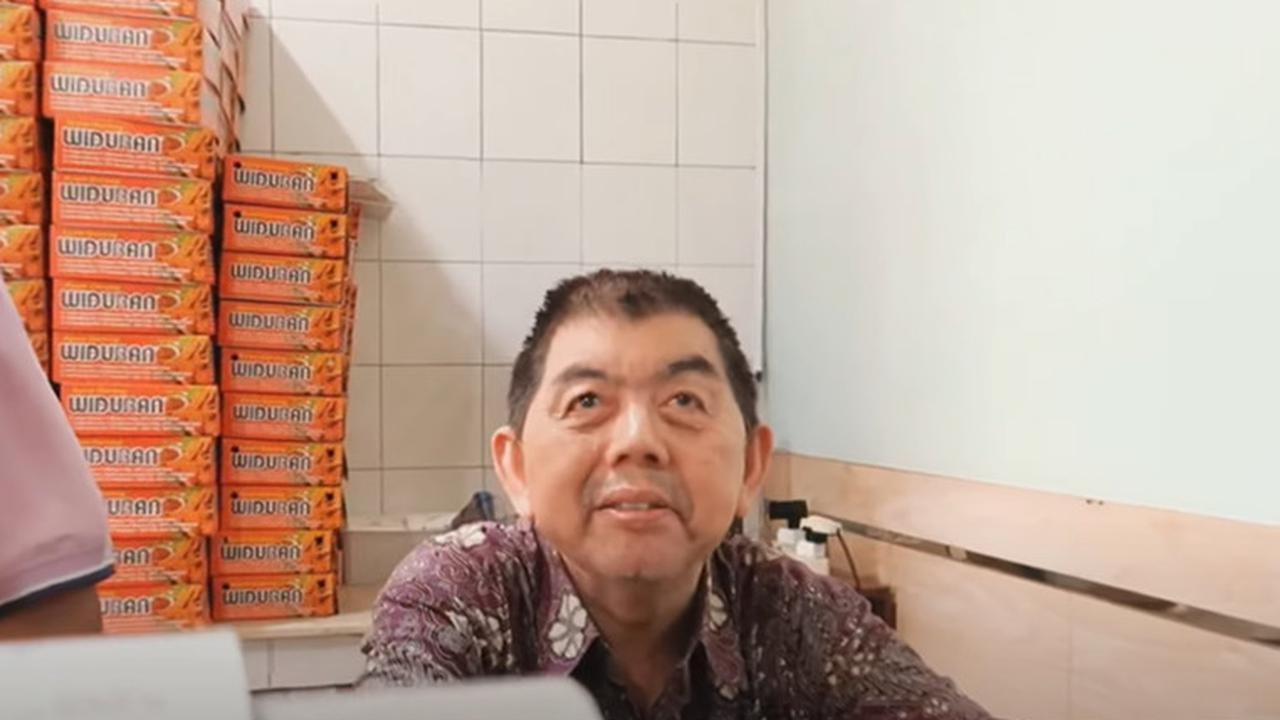 Sosok Pemilik Restoran Ayam Goreng Widuran