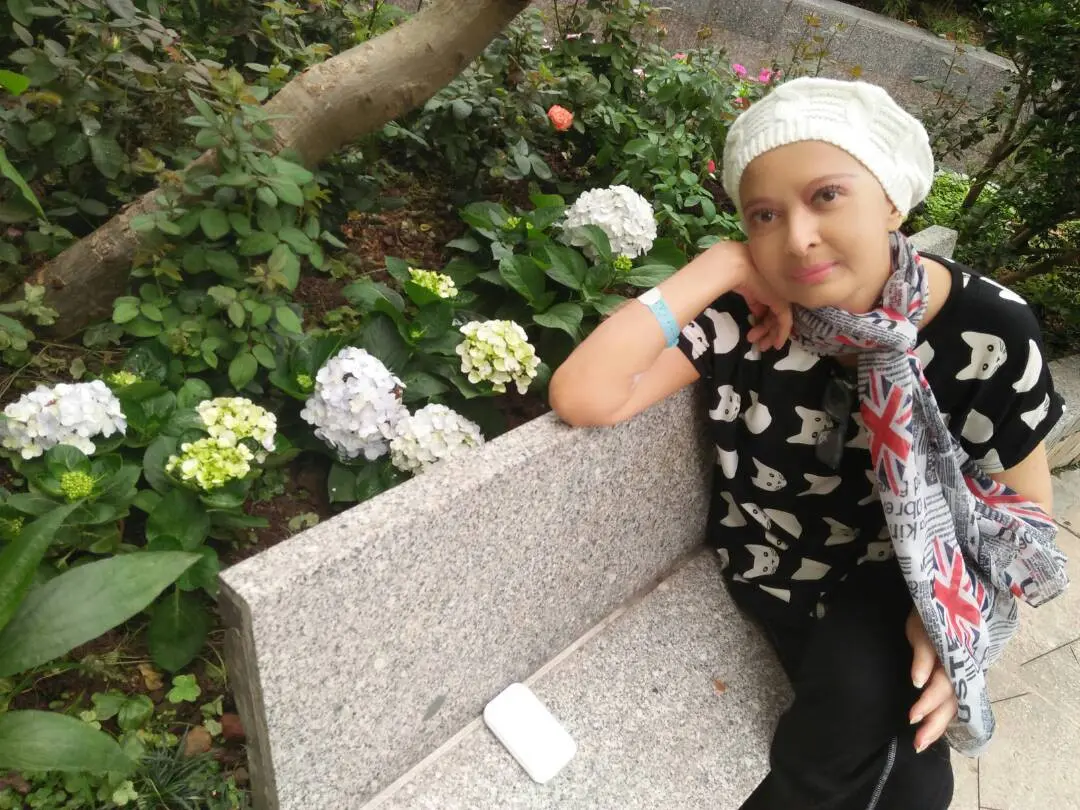 Yana Zein sedang menjalani perawatan akibat kanker payudara stadium 4 di China. Sejak 30 Januari 2017 silam, pemeran sinetron itu menjalani perawatan di Rumah Sakit Modern Guangzhou China Hospital. (dok. Pribadi)