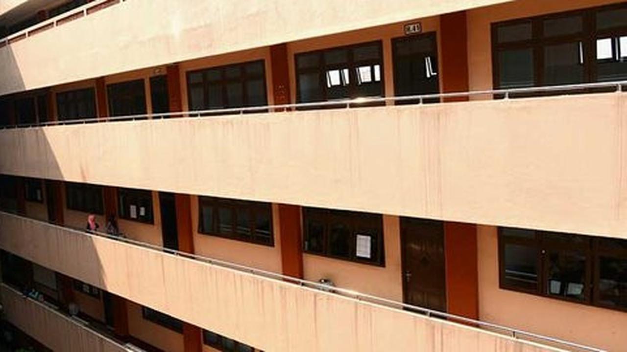 Mahasiswa korban kampus abal-abal mengadu ke Wali Kota Tangerang