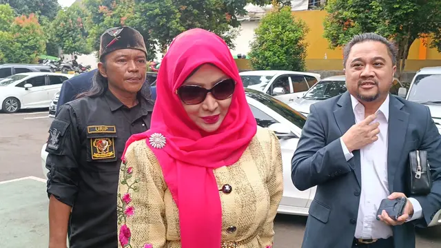 Roro Fitria