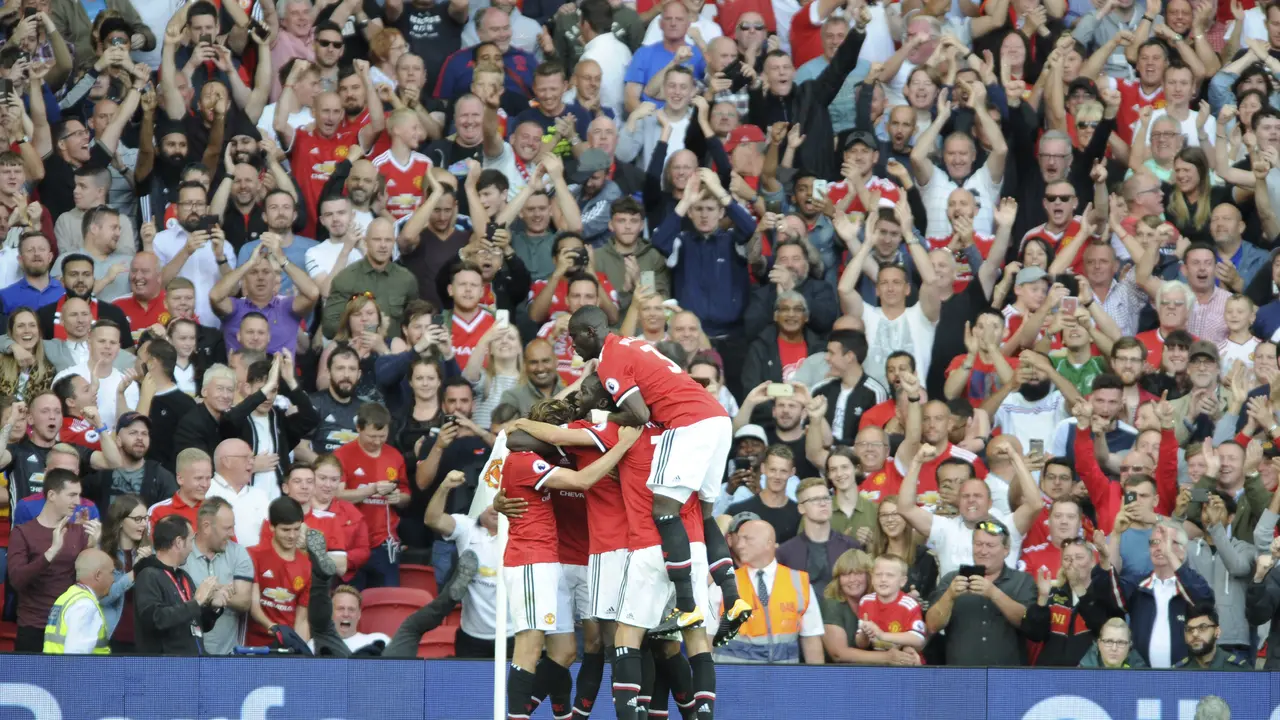 Manchester United (MU)