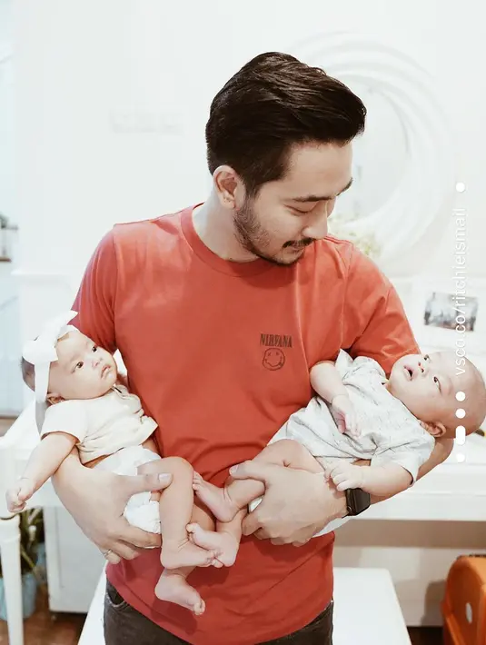 Jeje Govinda dan Syahnaz Sadiqah (Instagram/ritchieismail)