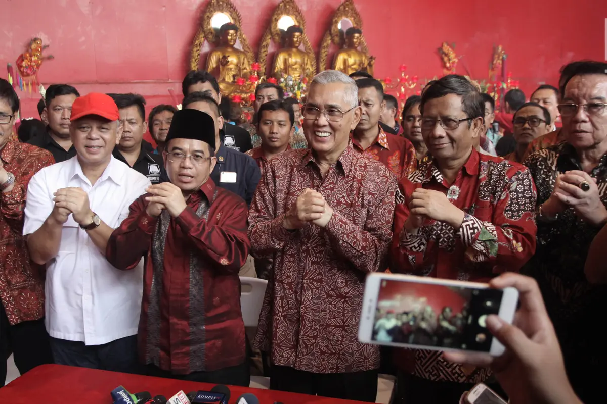 UKP Pancasila Kunjungi Vihara Petak Sembilan
