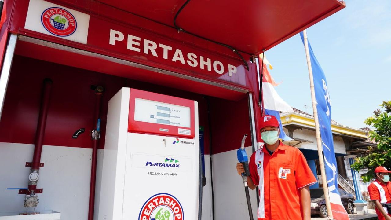 Dia mengungkap kalau sebagian besar pengusaha Pertashop memanfaatkan dana dari pinjaman Kredit Usaha Rakyat (KUR) dari perbankan.