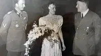 Hitler memberikan selamat kepada adik iparnya, atas pernikahan perempuan tersebut dengan pejabat SS, Hermann Fegelein (Dailymail.com)