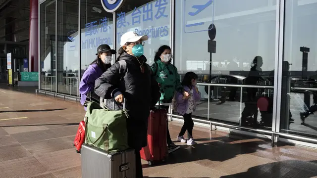 Cegah Kenaikan COVID-19, China Lanjutkan Penerbitan Paspor Pariwisata