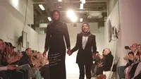 Gebrakan besar industri modest fashion dalam London Modest Fashion Week 2018 datang dari HIJUP dengan mengakuisisi Haute Elan. (Liputan6.com/Pool/HIJUP)