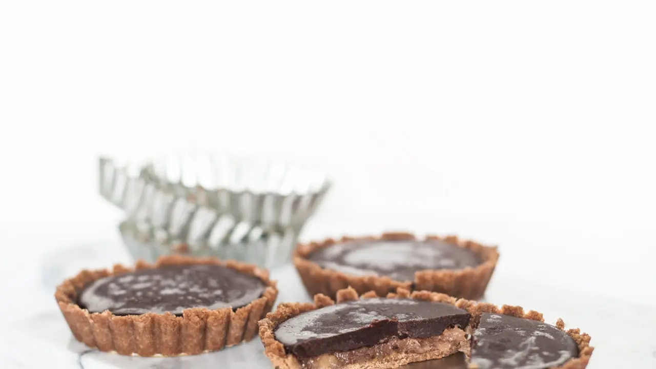 NCT Taeil Bagikan Resep Tart Cokelat dari Biskuit untuk Hari Valentine