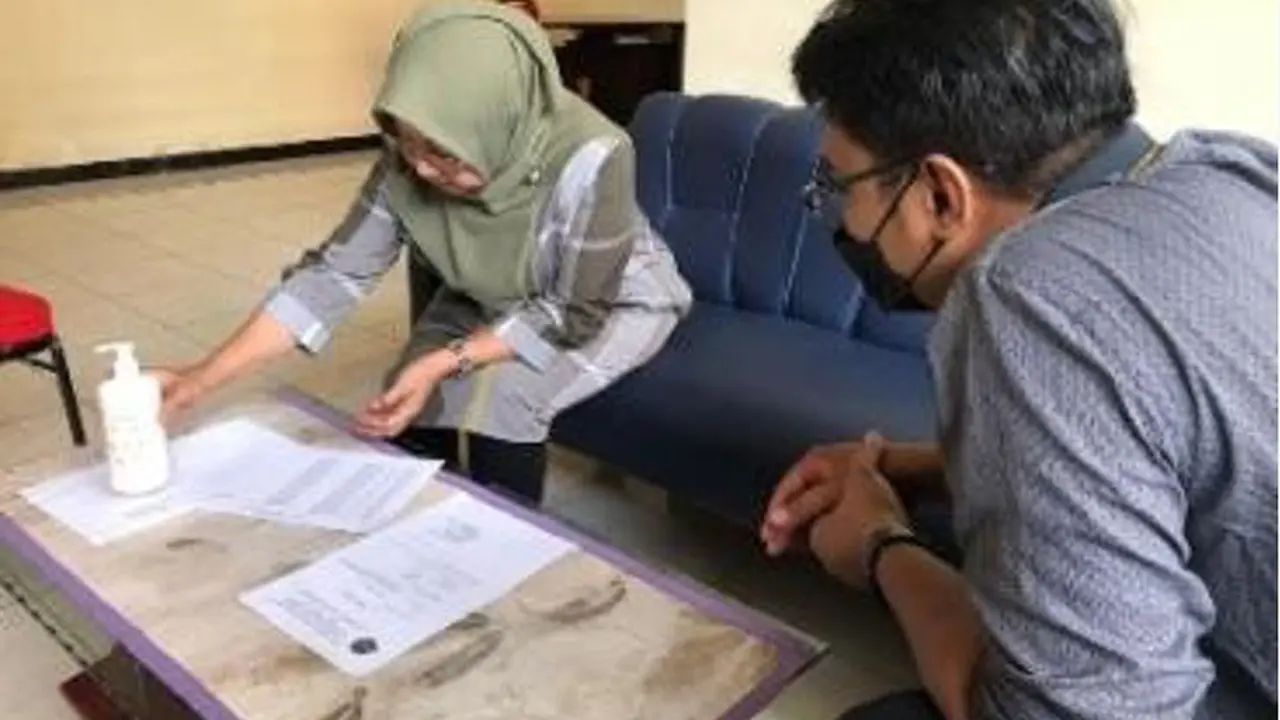 Dalam proses pelaksanaannya, PTSL dilakukan dari desa ke desa, merata ke seluruh kabupaten/kota di Indonesia.