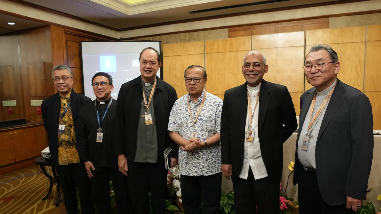 120 kardinal dan uskup dari seluruh Asia menghadiri Sidang Pleno XII Federasi Konferensi Uskup Asia (FABC) di Jakarta