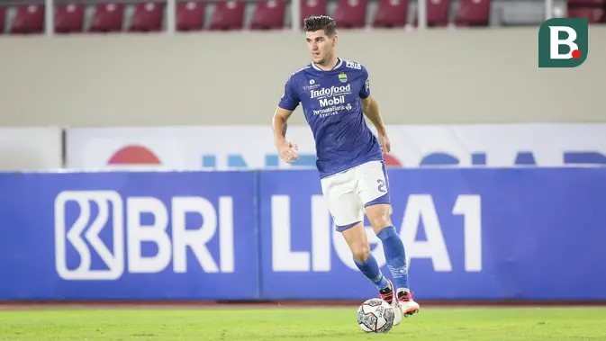 Jakarta, Persib dalam Ketidakpastian: Kuipers Masih Ragu, Ciro Alves Siap Angkat Koper?