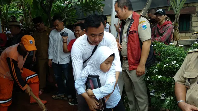Potret Kedekatan Jaksa Dodi Korban Lion Air Jatuh dengan Anak