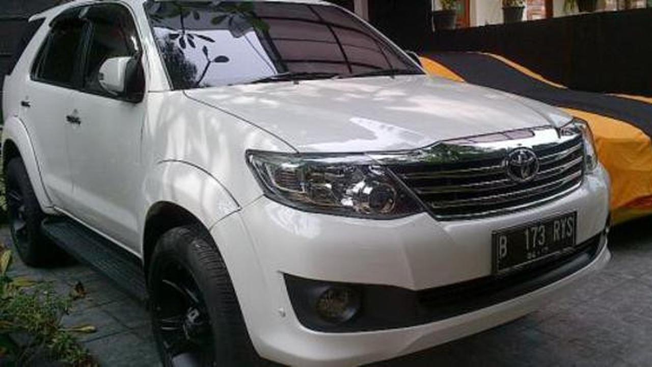 Toyota Fortuner miliki Raffi (Merdeka.com)