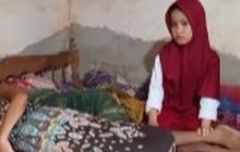 Tangis Pilu Alika Ibunya Meninggal Kini Rawat Ayahnya Sakit Kanker, Pulang Sekolah Jualan Sayur buat Beli Beras